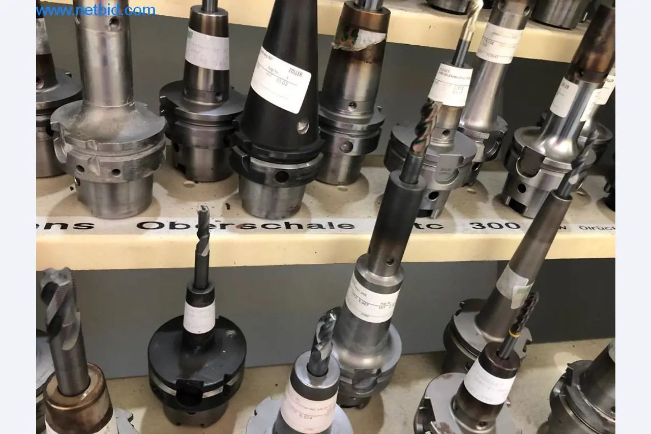 Machines et installations (moulage sous pression d'aluminium pour l'industrie automobile et ses sous-traitants)-18