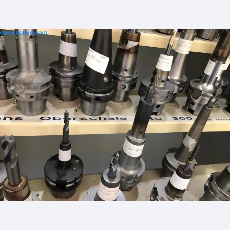 Machines et installations (moulage sous pression d'aluminium pour l'industrie automobile et ses sous-traitants)-18