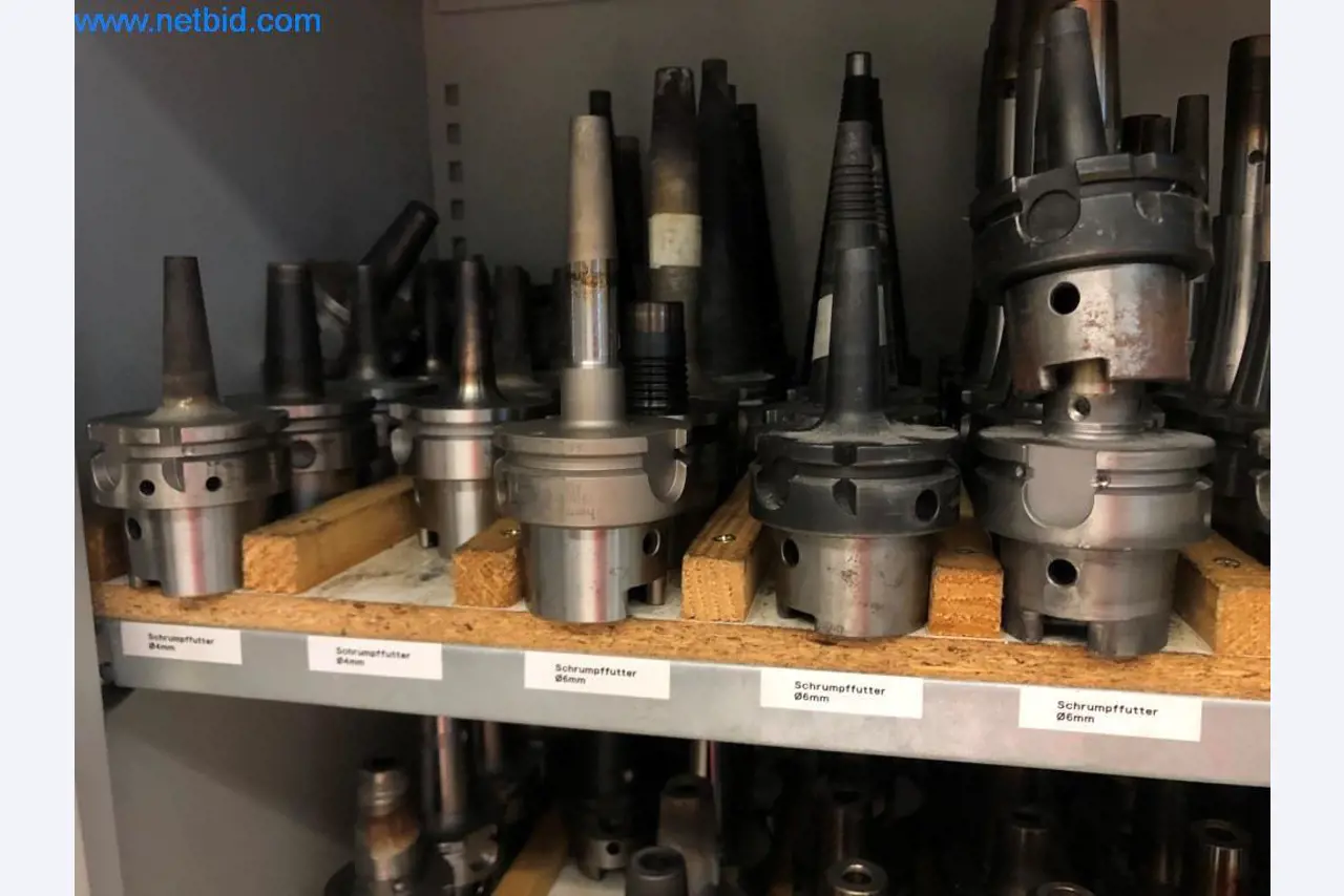 Machines et installations (moulage sous pression d'aluminium pour l'industrie automobile et ses sous-traitants)-21