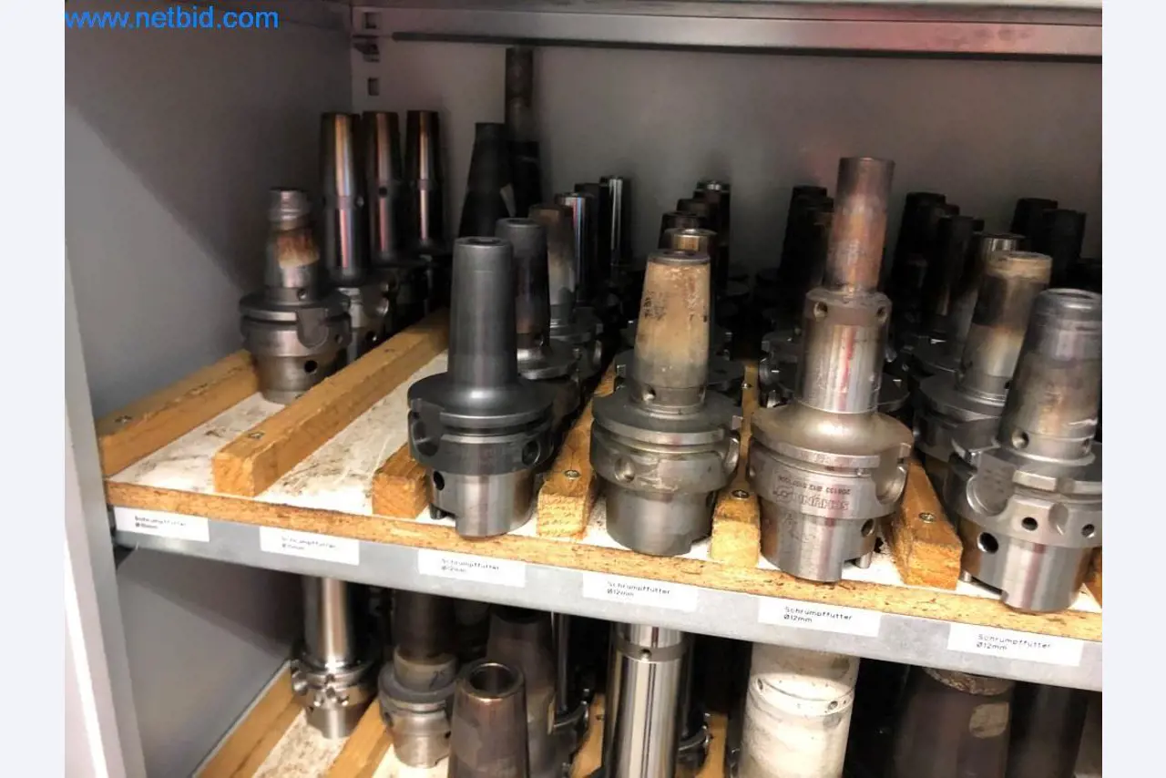 Machines et installations (moulage sous pression d'aluminium pour l'industrie automobile et ses sous-traitants)-27