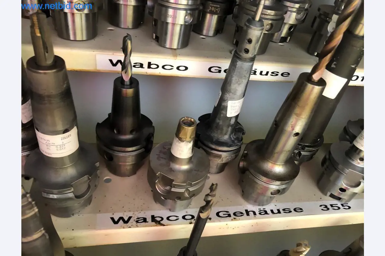 Machines et installations (moulage sous pression d'aluminium pour l'industrie automobile et ses sous-traitants)-32