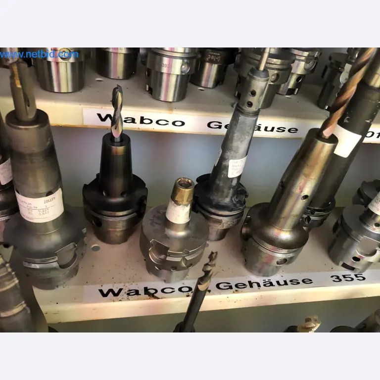 Machines et installations (moulage sous pression d'aluminium pour l'industrie automobile et ses sous-traitants)-32