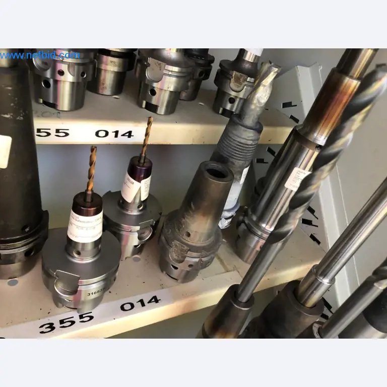 Machines et installations (moulage sous pression d'aluminium pour l'industrie automobile et ses sous-traitants)-33