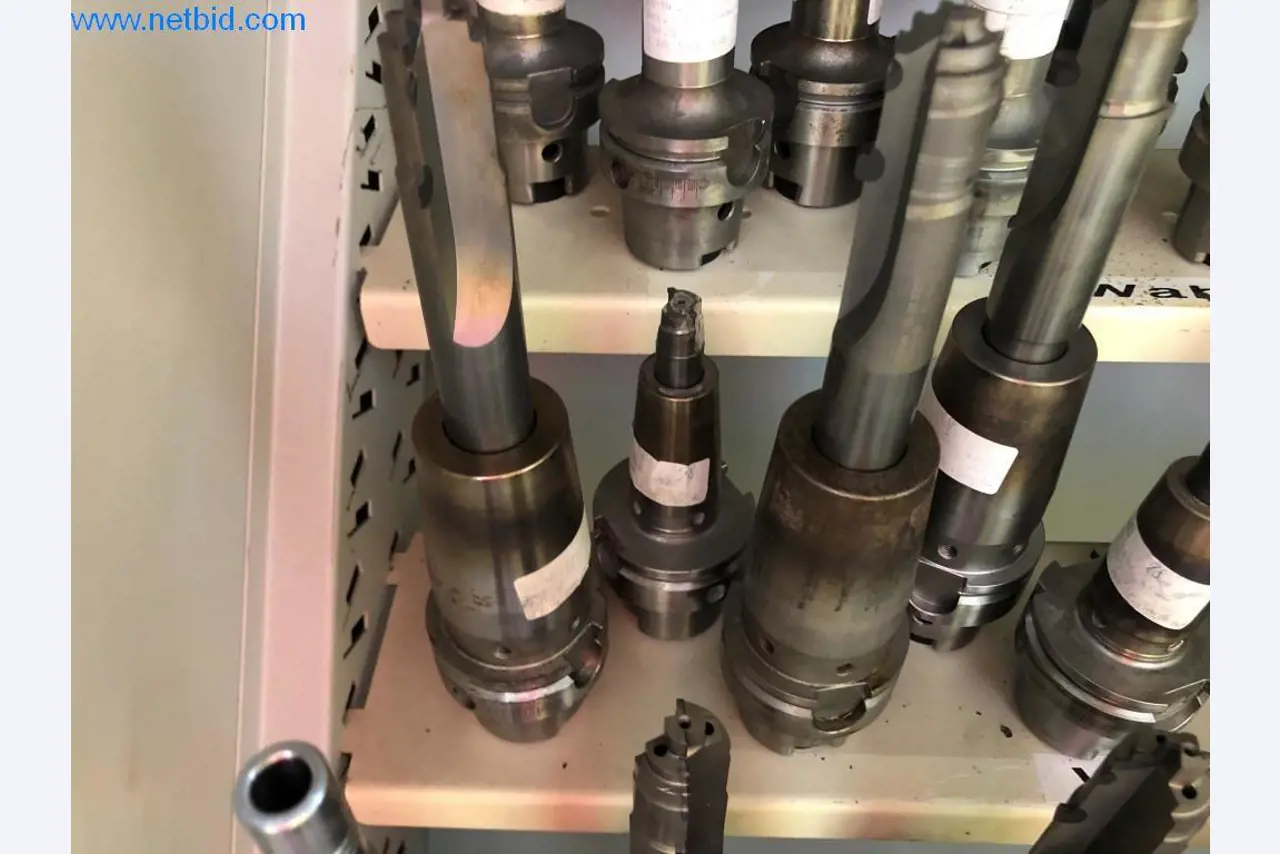 Machines et installations (moulage sous pression d'aluminium pour l'industrie automobile et ses sous-traitants)-34