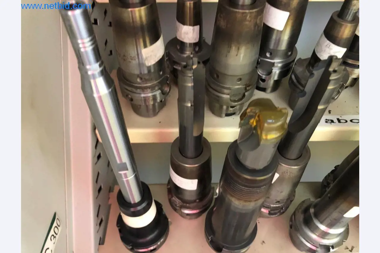 Machines et installations (moulage sous pression d'aluminium pour l'industrie automobile et ses sous-traitants)-3