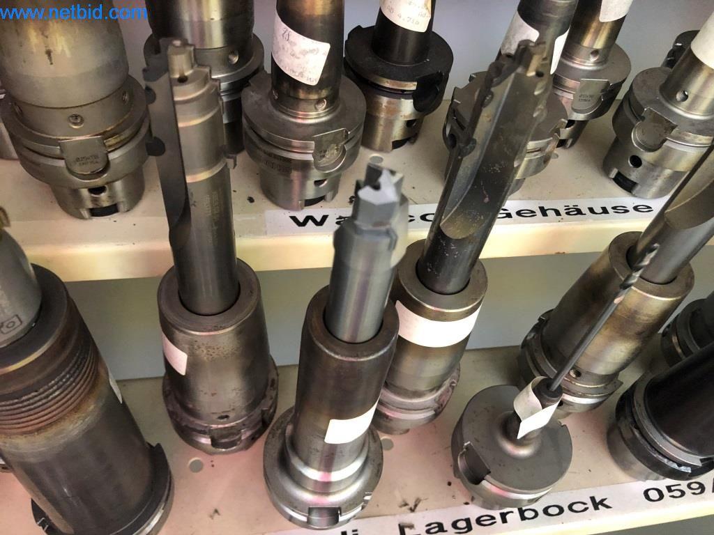 Máquinas e sistemas (fundição injectada de alumínio para a indústria automóvel e de fornecimento automóvel)-4