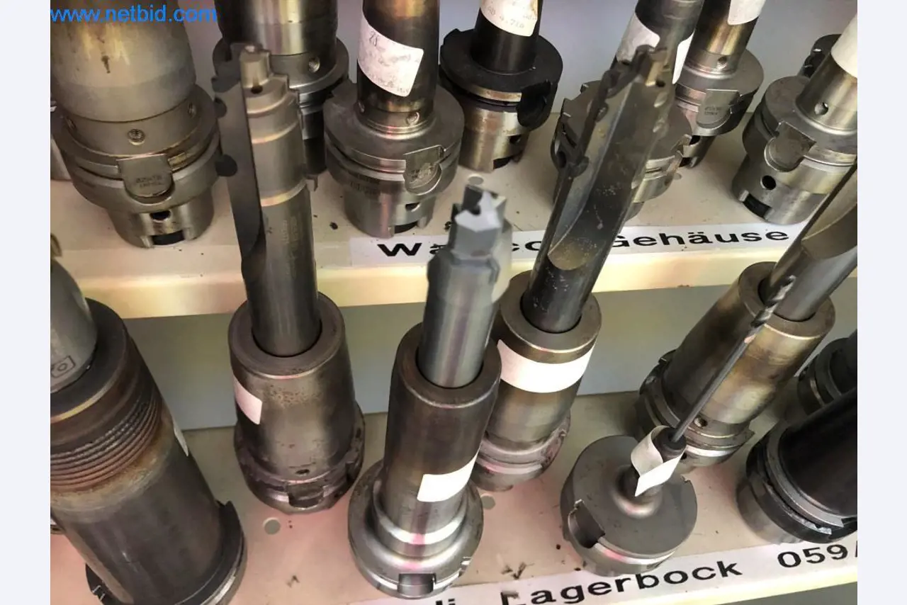 Machines et installations (moulage sous pression d'aluminium pour l'industrie automobile et ses sous-traitants)-4