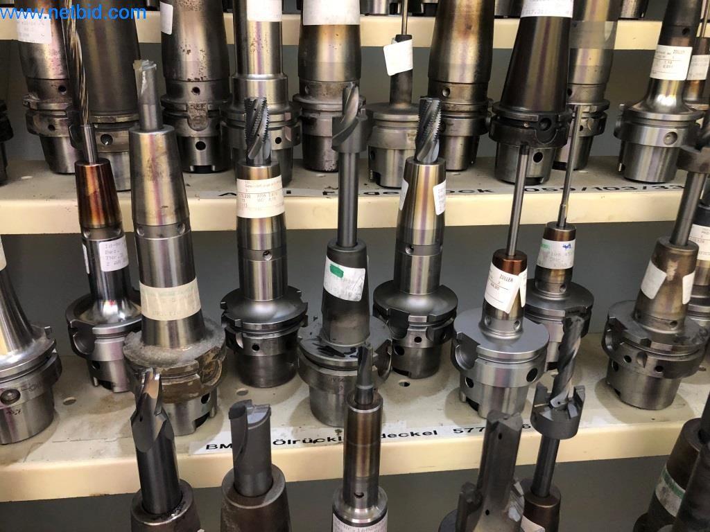 Máquinas e sistemas (fundição injectada de alumínio para a indústria automóvel e de fornecimento automóvel)-8