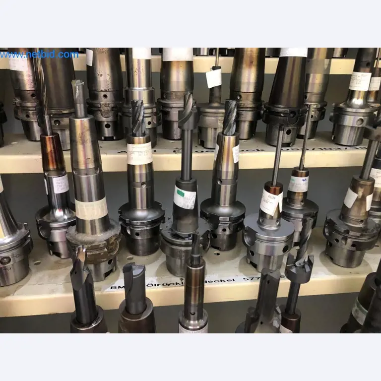 Machines et installations (moulage sous pression d'aluminium pour l'industrie automobile et ses sous-traitants)-8