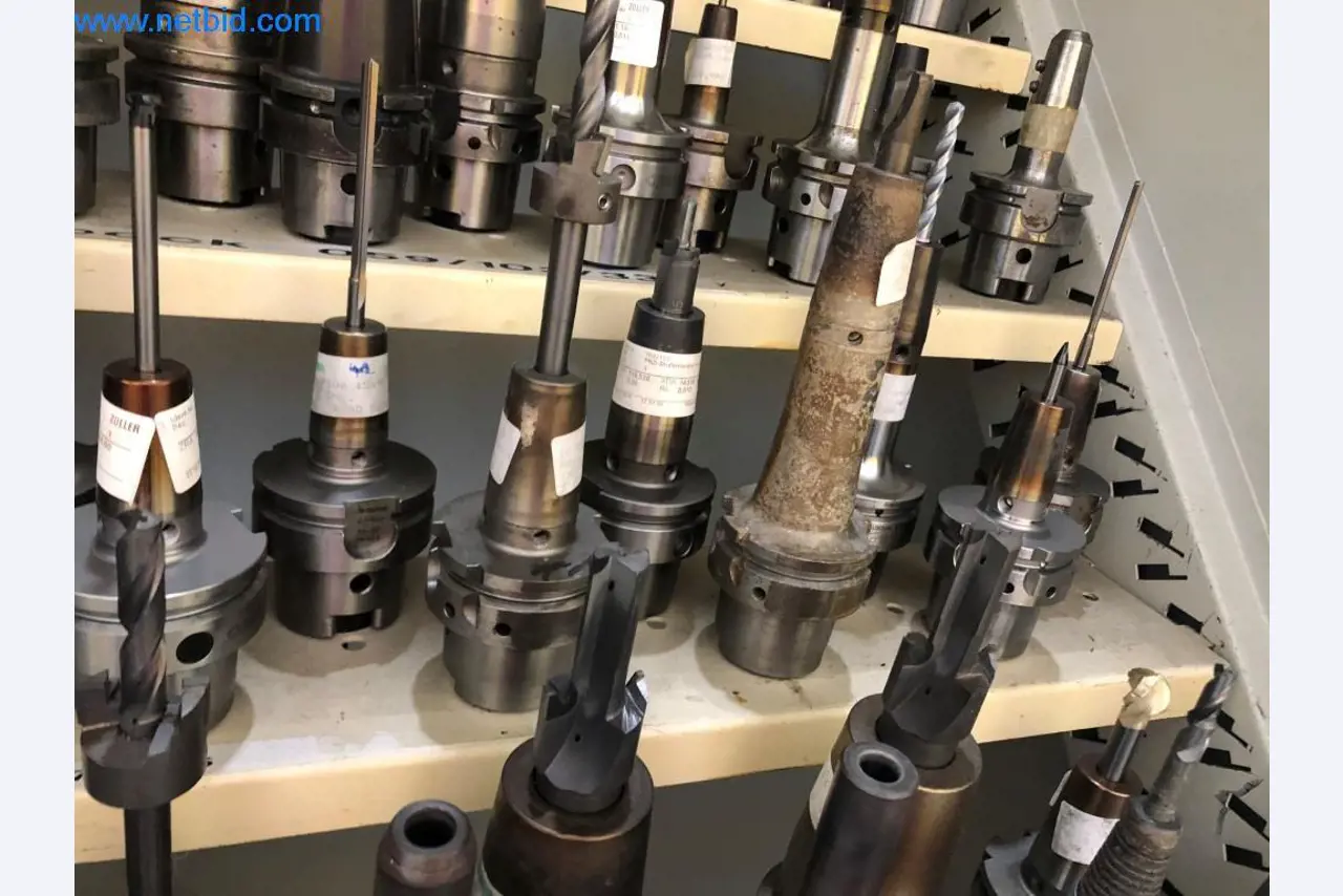 Machines et installations (moulage sous pression d'aluminium pour l'industrie automobile et ses sous-traitants)-9