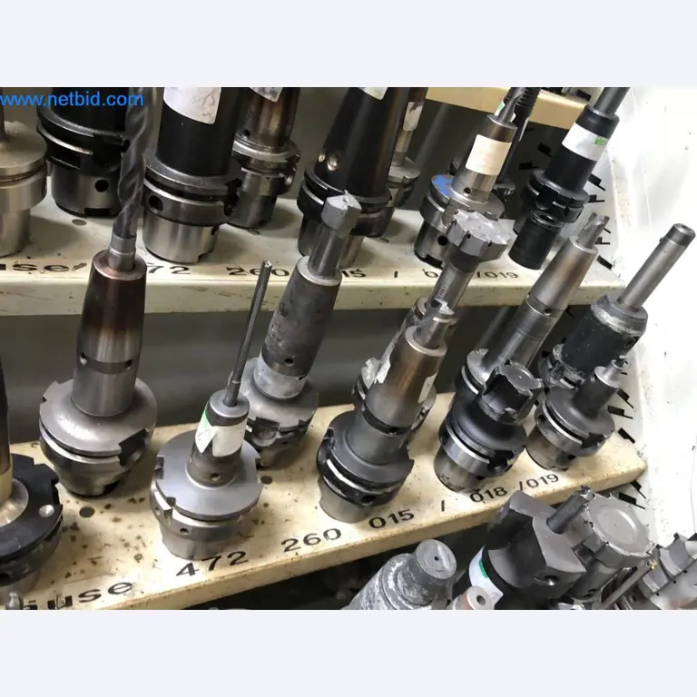 Máquinas e sistemas (fundição injectada de alumínio para a indústria automóvel e de fornecimento automóvel)-11