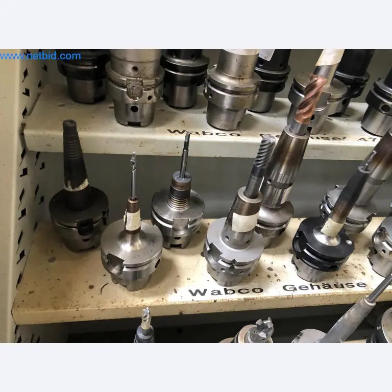 Máquinas e sistemas (fundição injectada de alumínio para a indústria automóvel e de fornecimento automóvel)-12