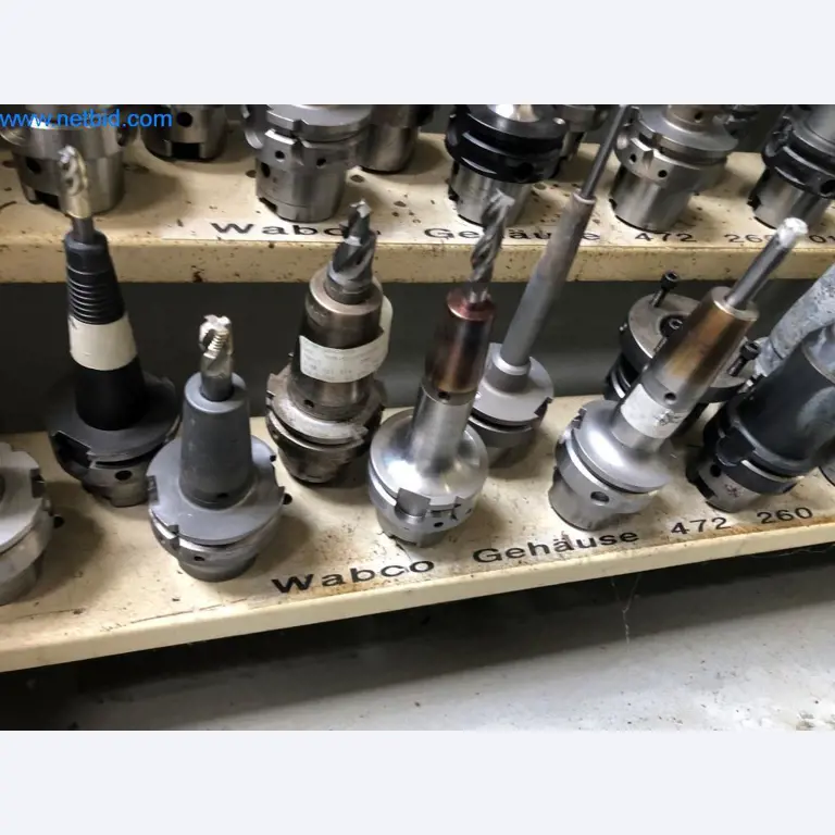 Máquinas e sistemas (fundição injectada de alumínio para a indústria automóvel e de fornecimento automóvel)-14