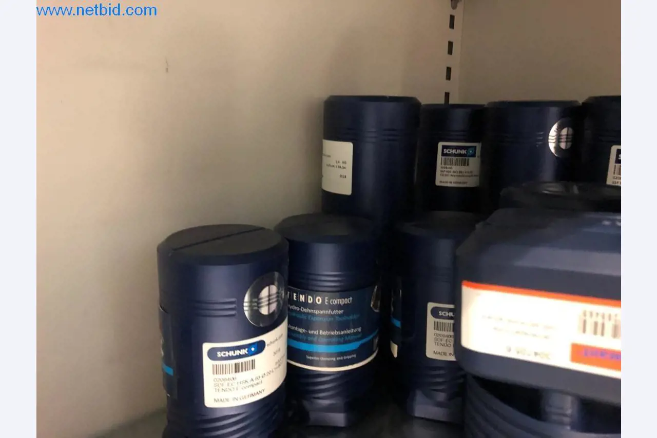 Máquinas e sistemas (fundição injectada de alumínio para a indústria automóvel e de fornecimento automóvel)-17