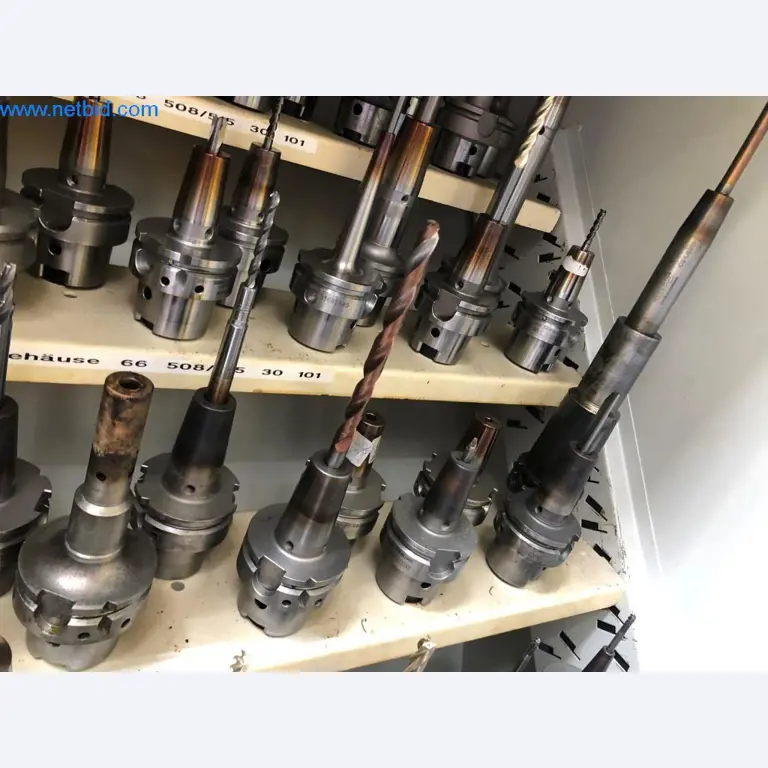 Máquinas e sistemas (fundição injectada de alumínio para a indústria automóvel e de fornecimento automóvel)-29