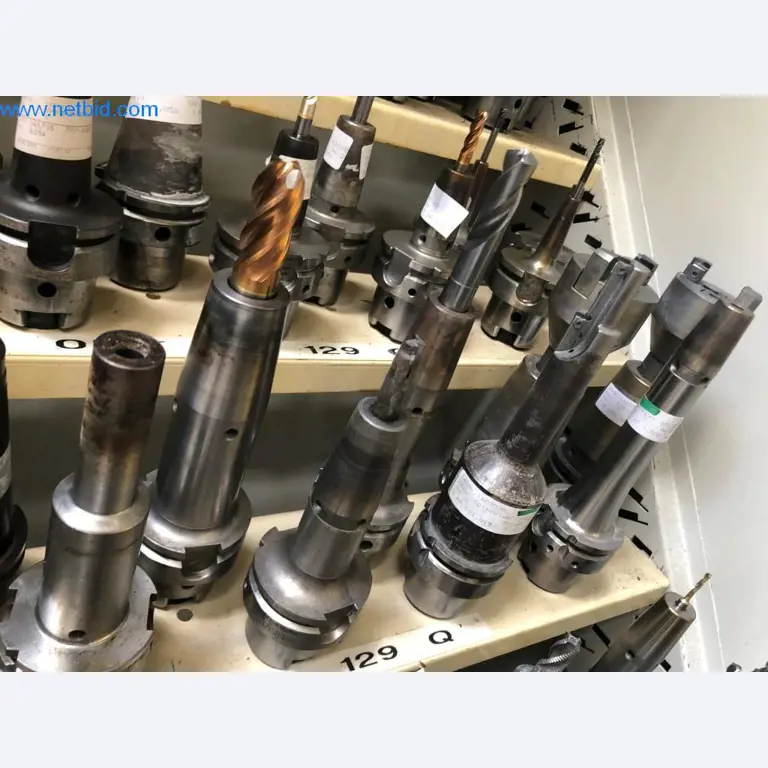 Máquinas e sistemas (fundição injectada de alumínio para a indústria automóvel e de fornecimento automóvel)-4