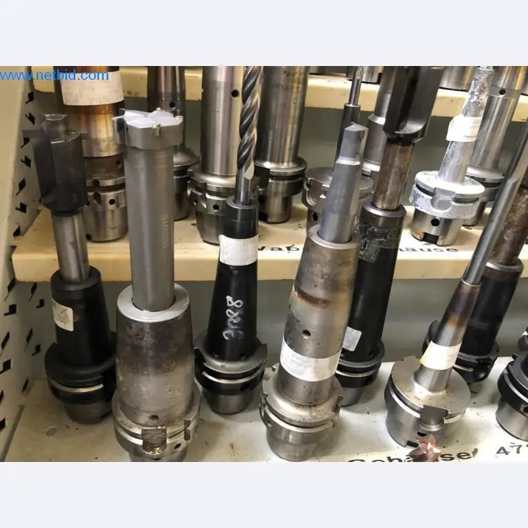 Máquinas e sistemas (fundição injectada de alumínio para a indústria automóvel e de fornecimento automóvel)-9