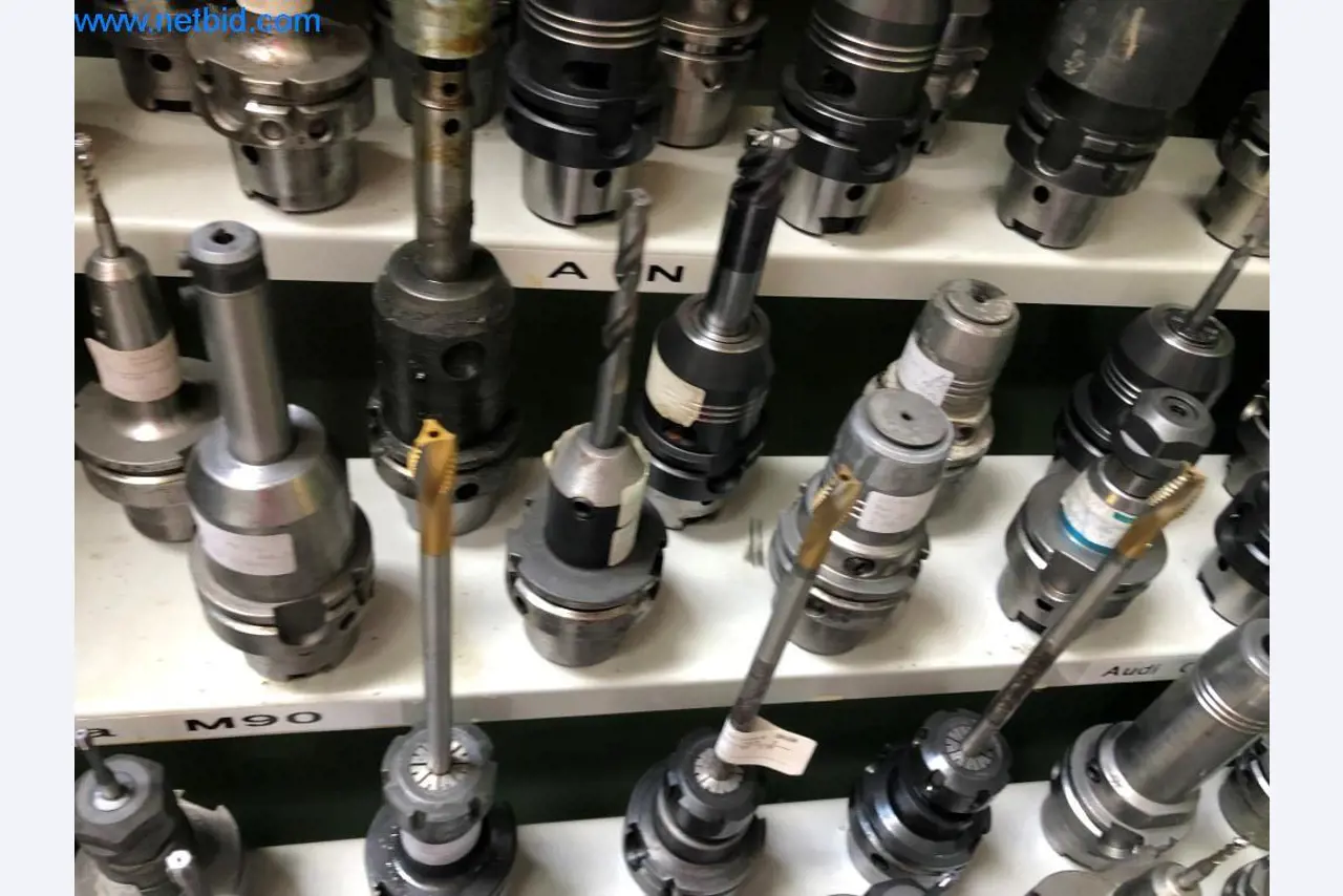 Stroje a systémy (tlakové lití hliníku pro automobilový a dodavatelský průmysl)-5