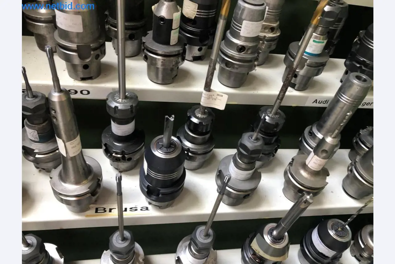 Stroje a systémy (tlakové lití hliníku pro automobilový a dodavatelský průmysl)-6