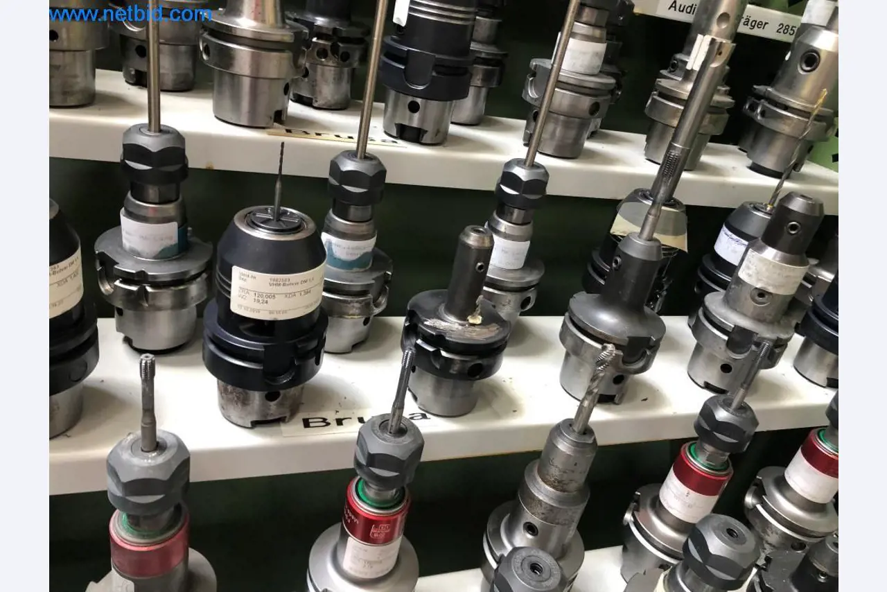 Stroje a systémy (tlakové lití hliníku pro automobilový a dodavatelský průmysl)-7