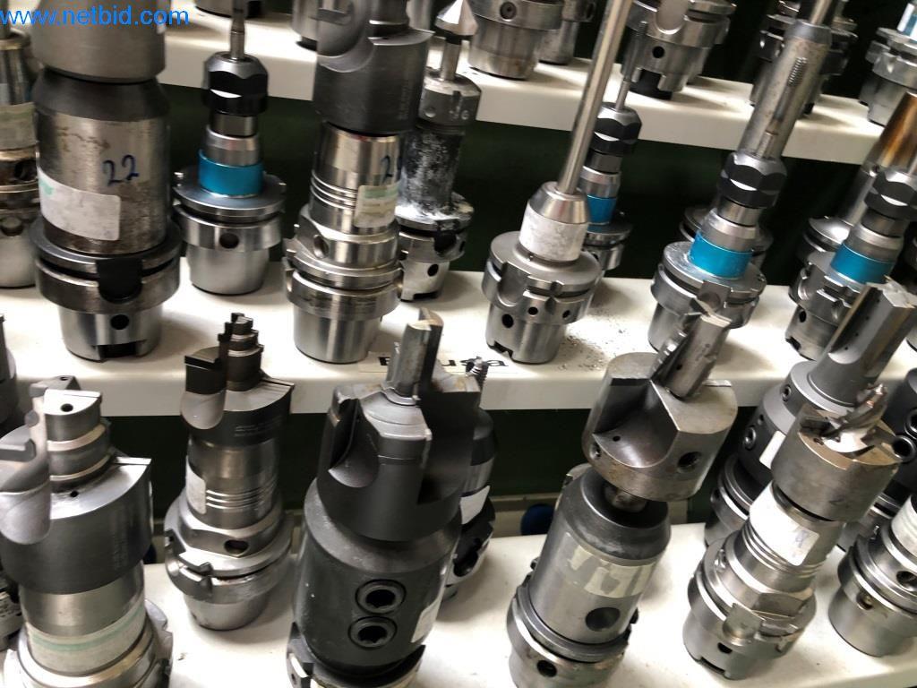 Máquinas e sistemas (fundição injectada de alumínio para a indústria automóvel e de fornecimento automóvel)-9