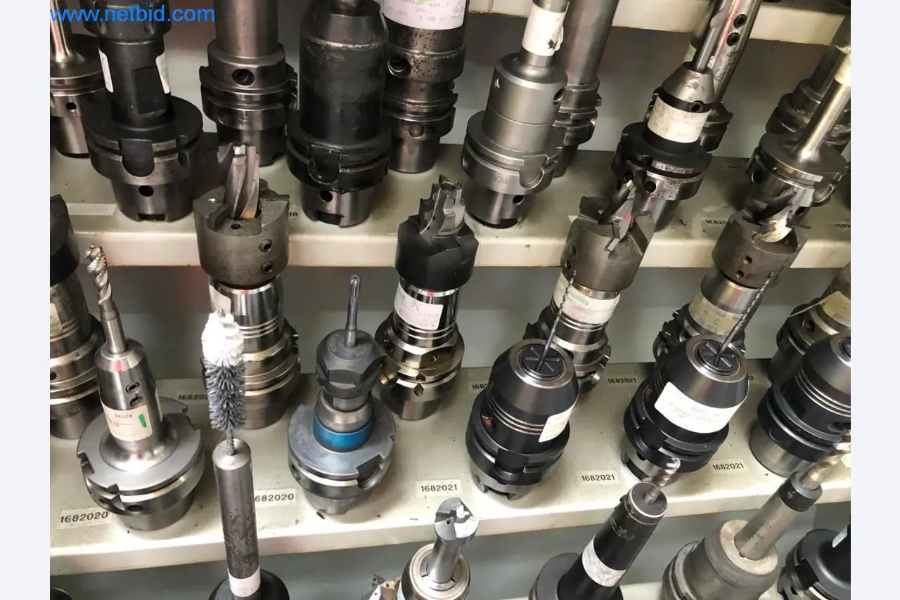 Maschinen und Anlagen (Aluminiumdruckguss für die Automobil- und Automobilzulieferindustrie)-6