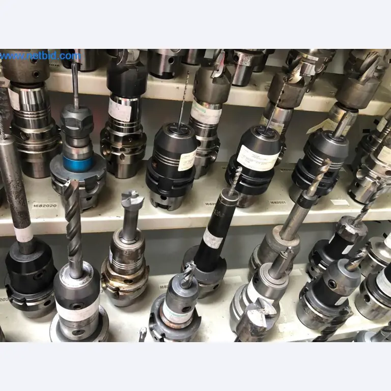 Maschinen und Anlagen (Aluminiumdruckguss für die Automobil- und Automobilzulieferindustrie)-7