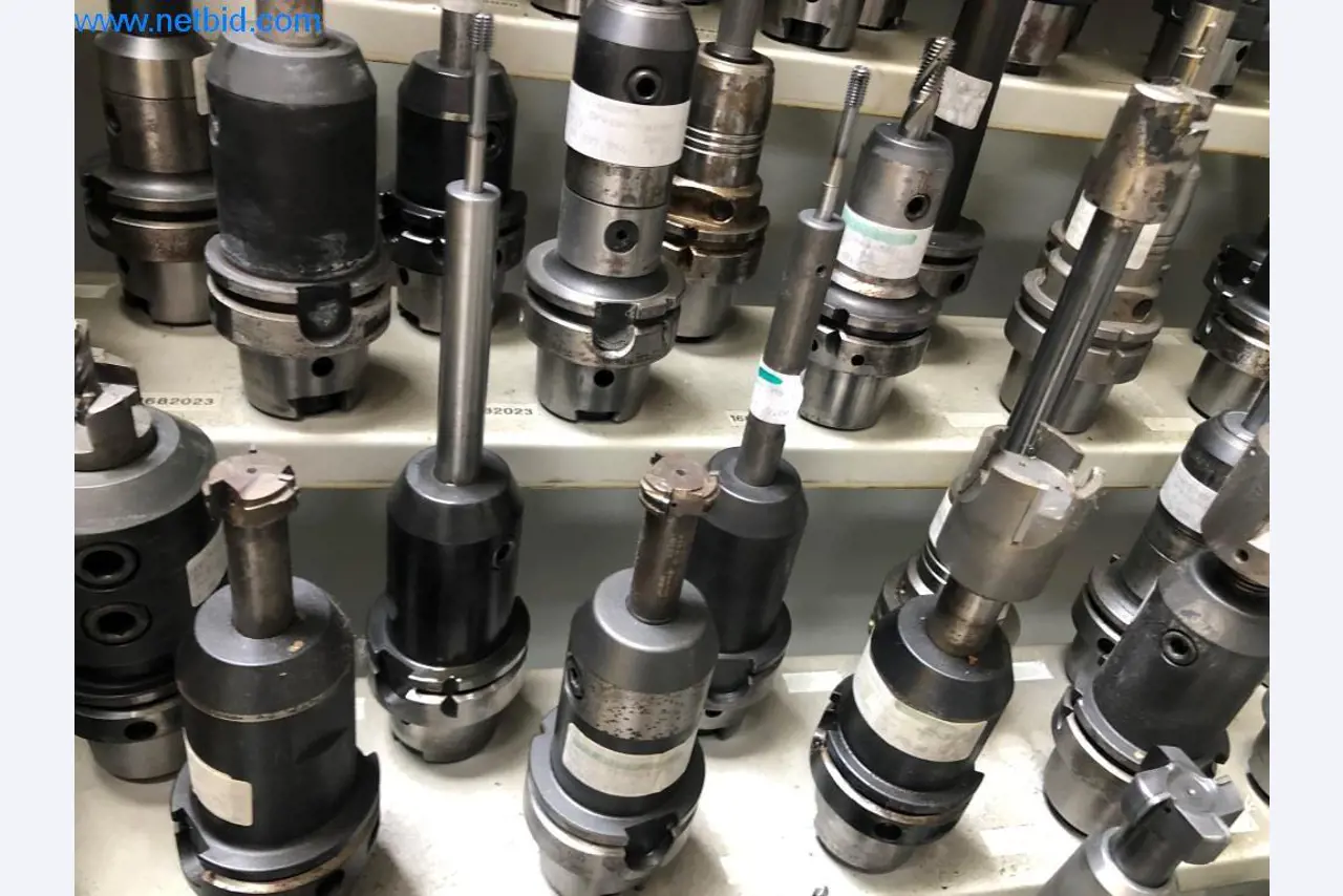 Maschinen und Anlagen (Aluminiumdruckguss für die Automobil- und Automobilzulieferindustrie)-8