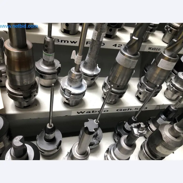 Máquinas e sistemas (fundição injectada de alumínio para a indústria automóvel e de fornecimento automóvel)-6