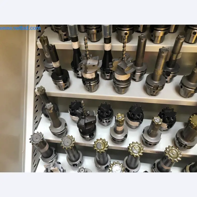 Máquinas e sistemas (fundição injectada de alumínio para a indústria automóvel e de fornecimento automóvel)-10