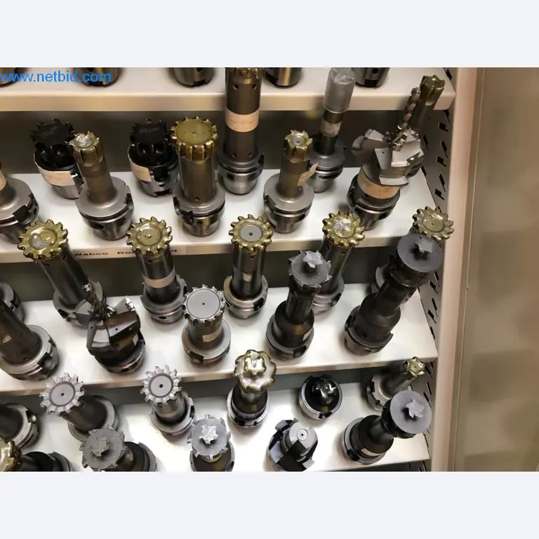 Máquinas e sistemas (fundição injectada de alumínio para a indústria automóvel e de fornecimento automóvel)-12