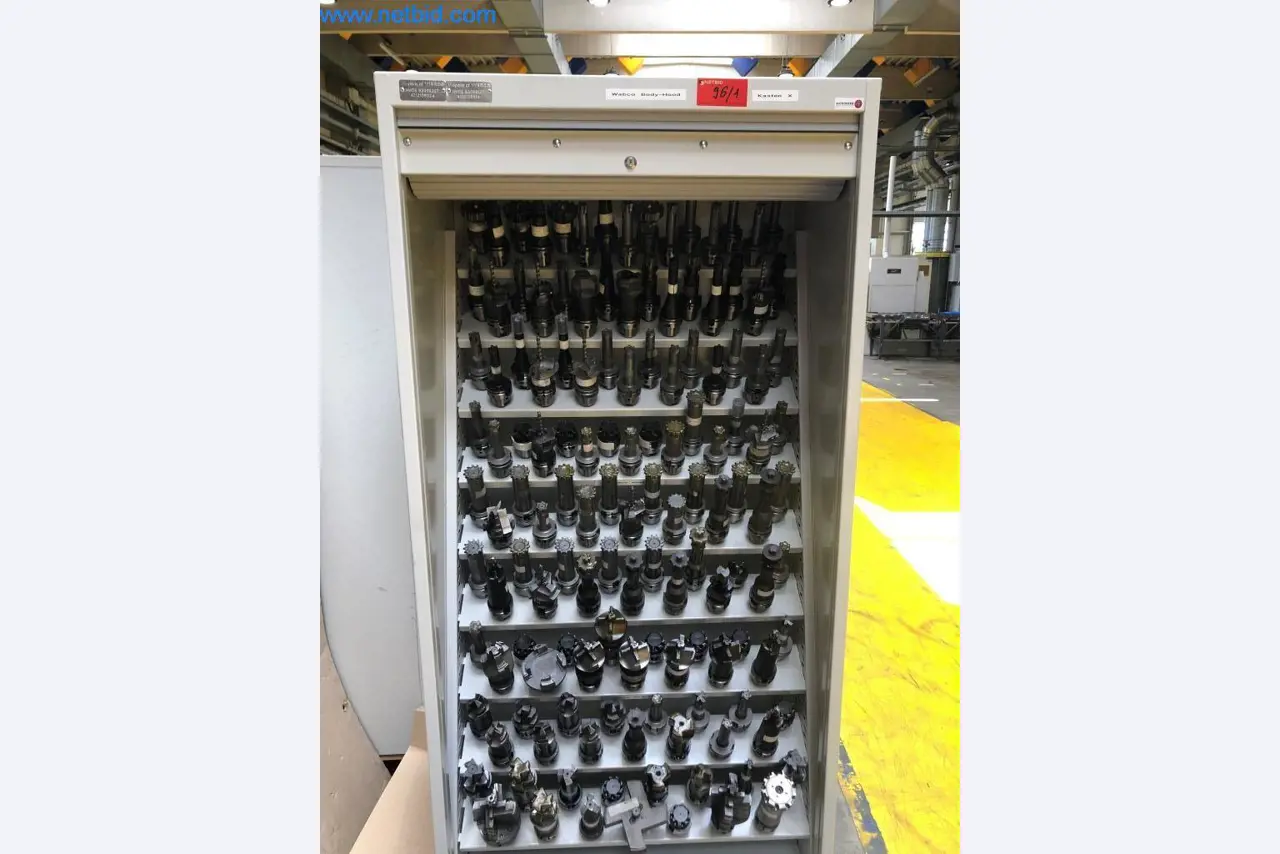 Máquinas e sistemas (fundição injectada de alumínio para a indústria automóvel e de fornecimento automóvel)-1