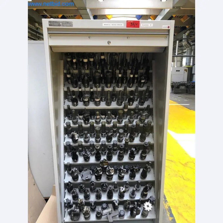 Máquinas e sistemas (fundição injectada de alumínio para a indústria automóvel e de fornecimento automóvel)-1