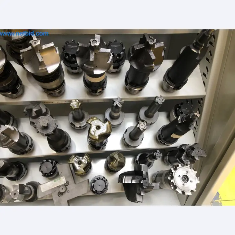 Máquinas e sistemas (fundição injectada de alumínio para a indústria automóvel e de fornecimento automóvel)-5