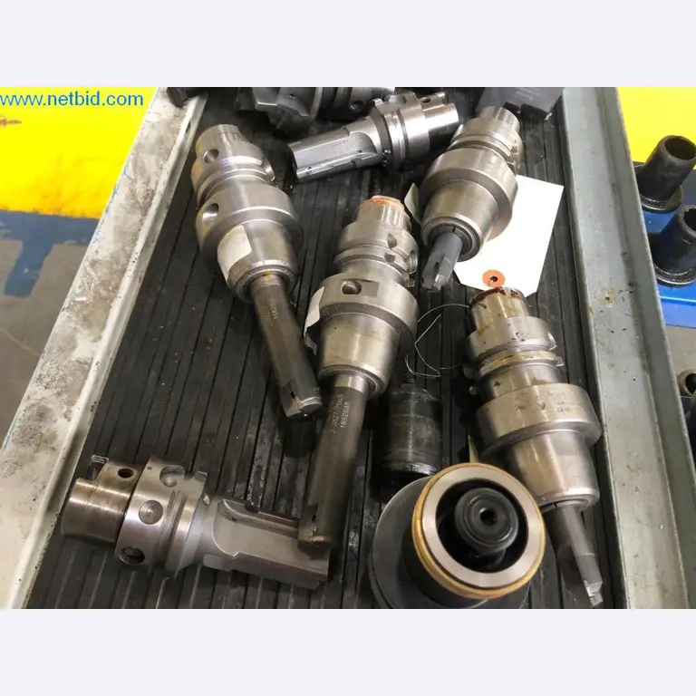 Máquinas e sistemas (fundição injectada de alumínio para a indústria automóvel e de fornecimento automóvel)-4