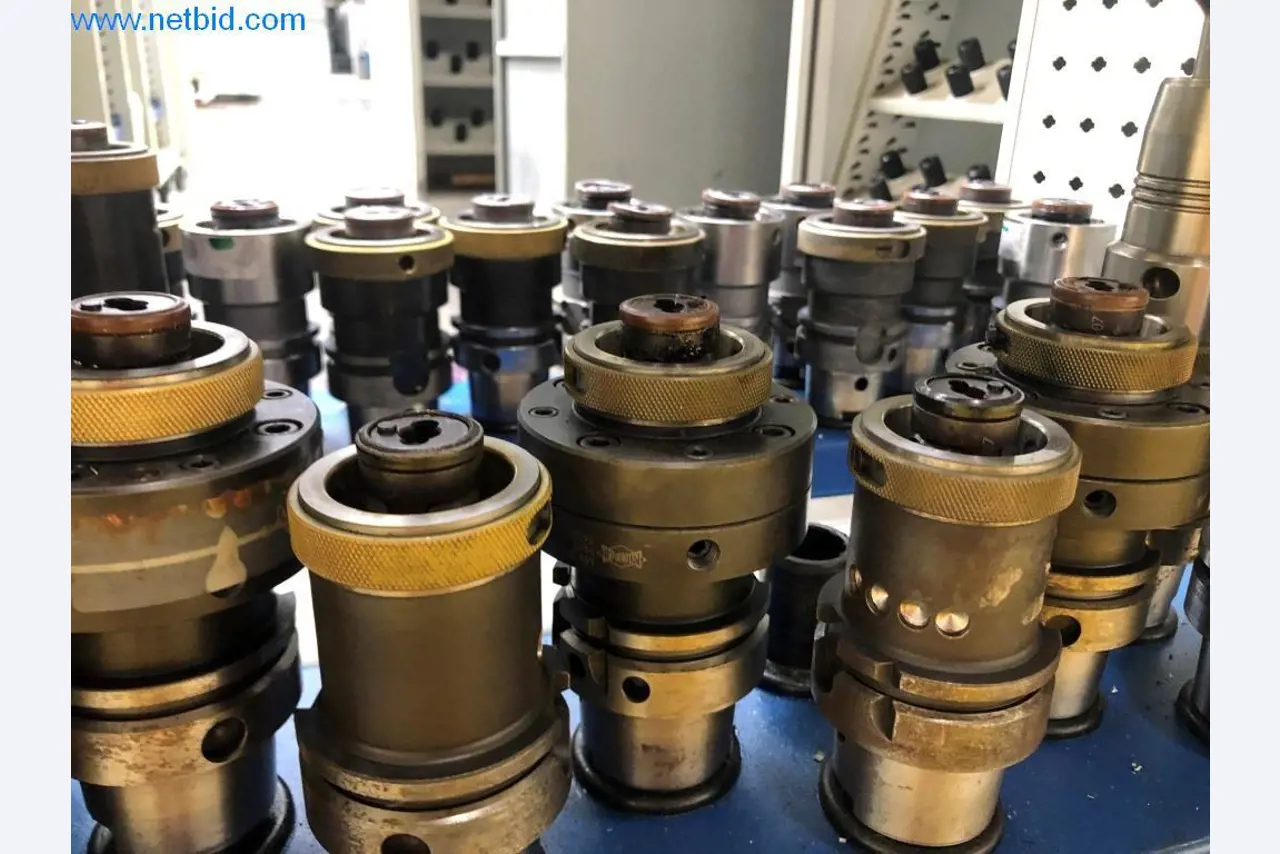 Maschinen und Anlagen (Aluminiumdruckguss für die Automobil- und Automobilzulieferindustrie)-7