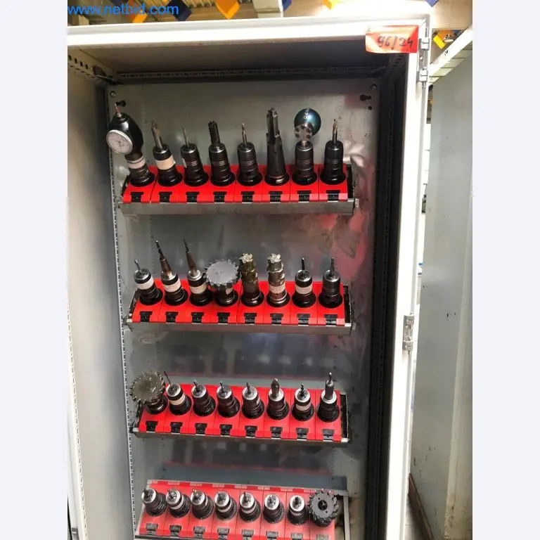 Máquinas e sistemas (fundição injectada de alumínio para a indústria automóvel e de fornecimento automóvel)-1