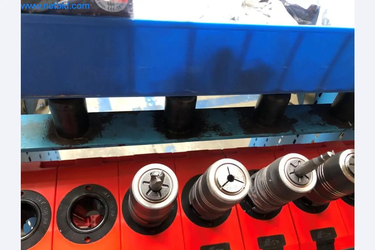 Máquinas e sistemas (fundição injectada de alumínio para a indústria automóvel e de fornecimento automóvel)-5