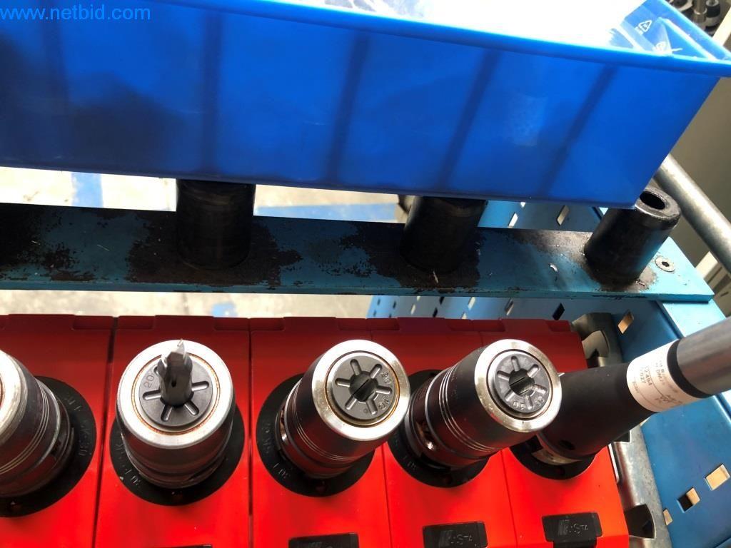 Máquinas e sistemas (fundição injectada de alumínio para a indústria automóvel e de fornecimento automóvel)-6