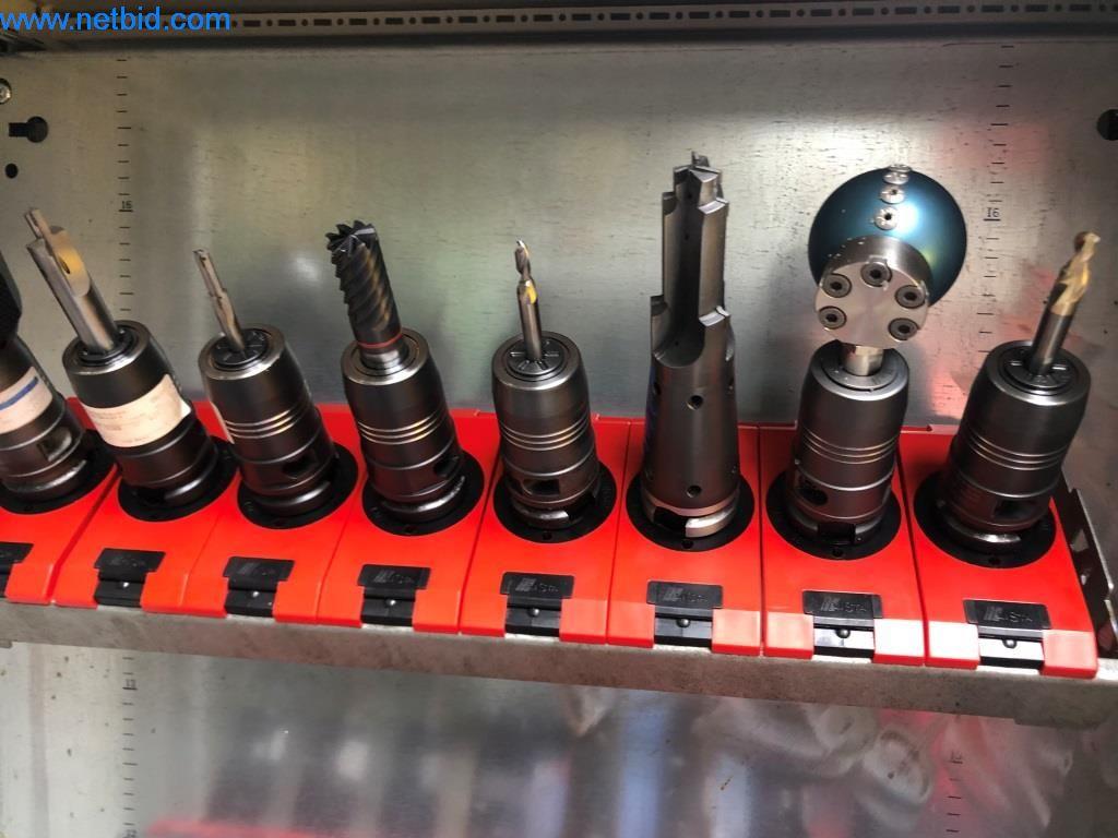 Máquinas e sistemas (fundição injectada de alumínio para a indústria automóvel e de fornecimento automóvel)-8