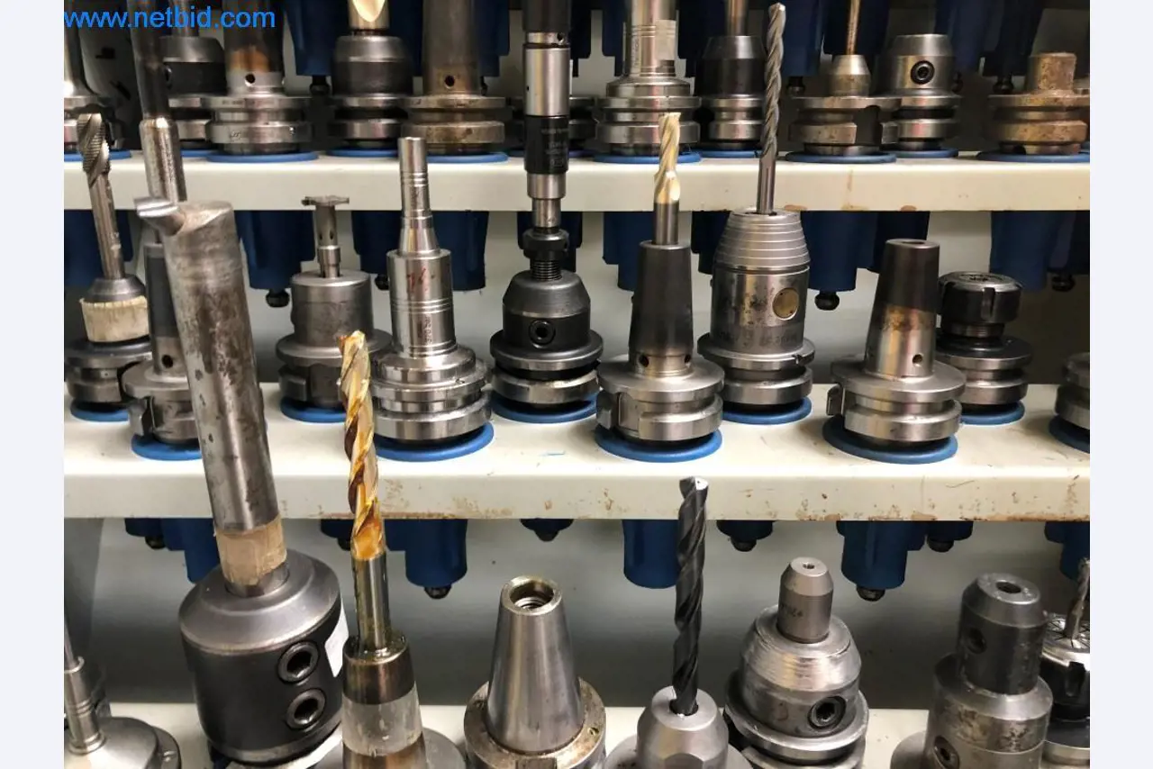 Máquinas e sistemas (fundição injectada de alumínio para a indústria automóvel e de fornecimento automóvel)-20