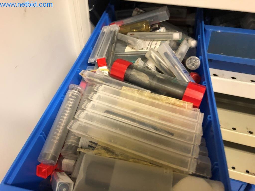 Machines et installations (moulage sous pression d'aluminium pour l'industrie automobile et ses sous-traitants)-11