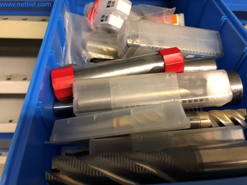 Machines et installations (moulage sous pression d'aluminium pour l'industrie automobile et ses sous-traitants)-3