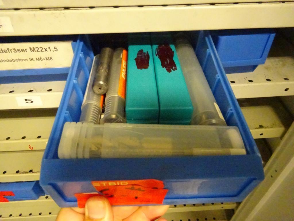 Machines et installations (moulage sous pression d'aluminium pour l'industrie automobile et ses sous-traitants)-7