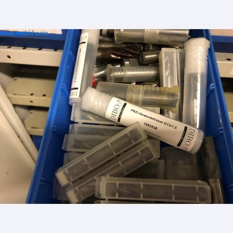 Maschinen und Anlagen (Aluminiumdruckguss für die Automobil- und Automobilzulieferindustrie)-1