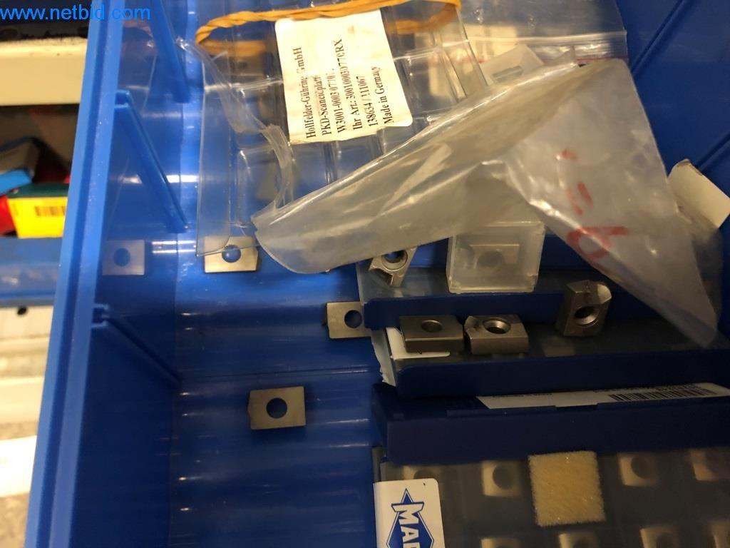 Machines et installations (moulage sous pression d'aluminium pour l'industrie automobile et ses sous-traitants)-1