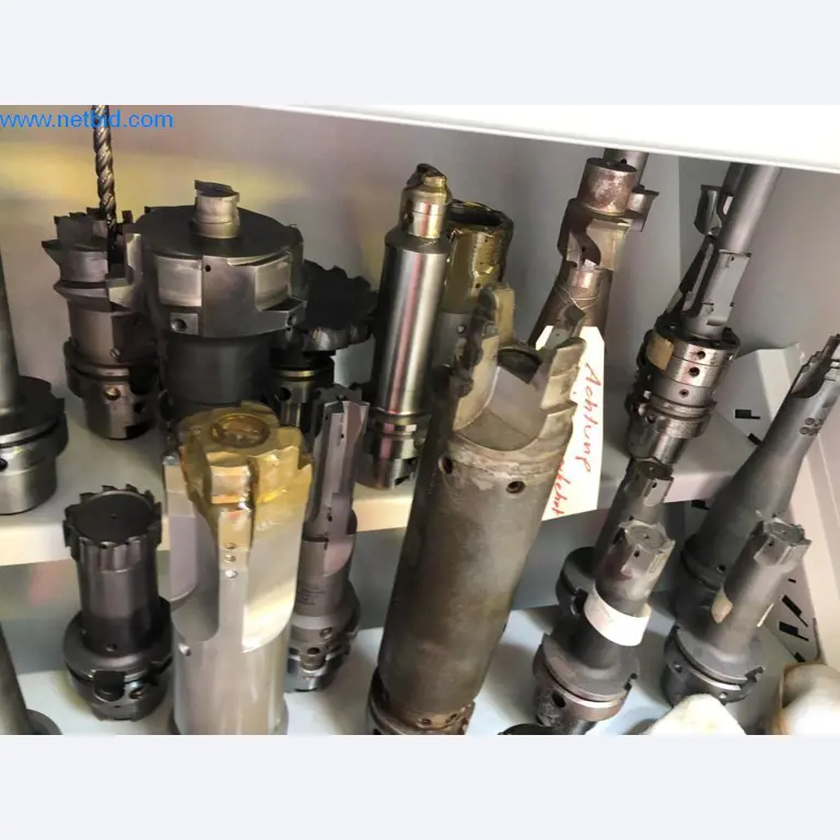 Máquinas e sistemas (fundição injectada de alumínio para a indústria automóvel e de fornecimento automóvel)-10