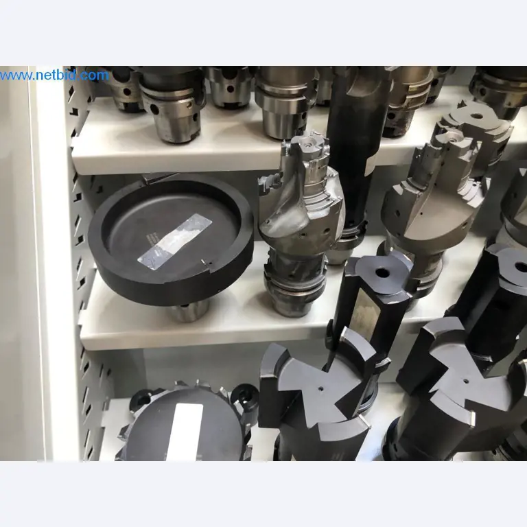 Máquinas e sistemas (fundição injectada de alumínio para a indústria automóvel e de fornecimento automóvel)-6