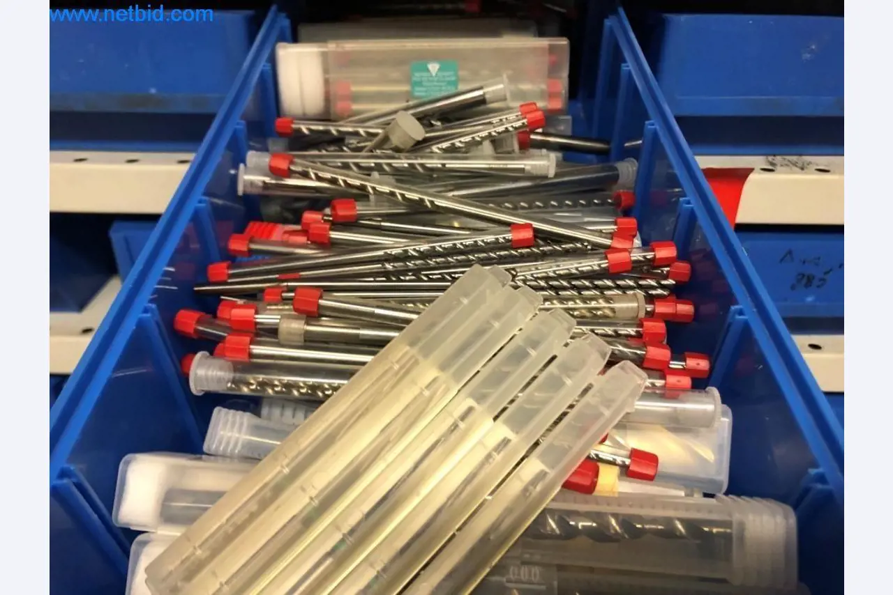 Maschinen und Anlagen (Aluminiumdruckguss für die Automobil- und Automobilzulieferindustrie)-3