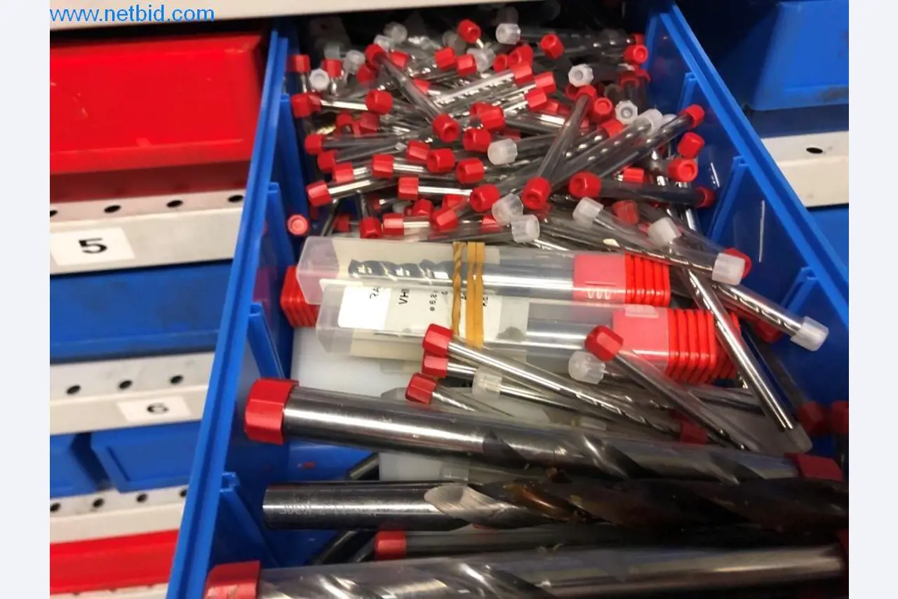 Maschinen und Anlagen (Aluminiumdruckguss für die Automobil- und Automobilzulieferindustrie)-4